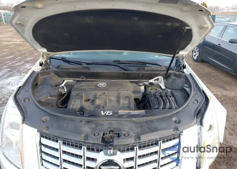 2015 Cadillac Srx Luxury Collection z USA, uszkodzony, nr VIN 3GYFNEE3XFS559076